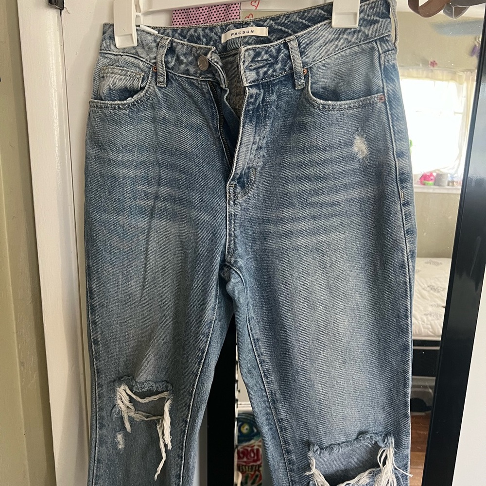 PacSun Women's Distressed Light Blue Boyfriend Jeans